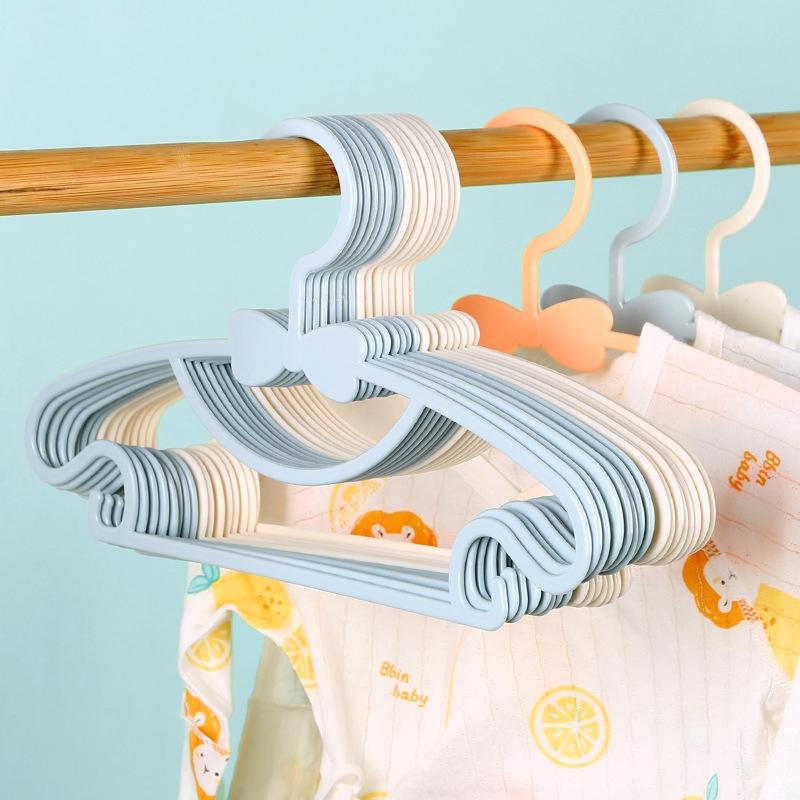 Baby Clothing Display - Lot de 10 cintres mignons à