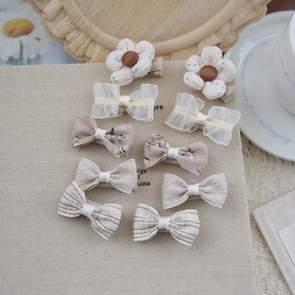 Lot de 10 accessoires pour che - Baby Clothing Material avis et prix